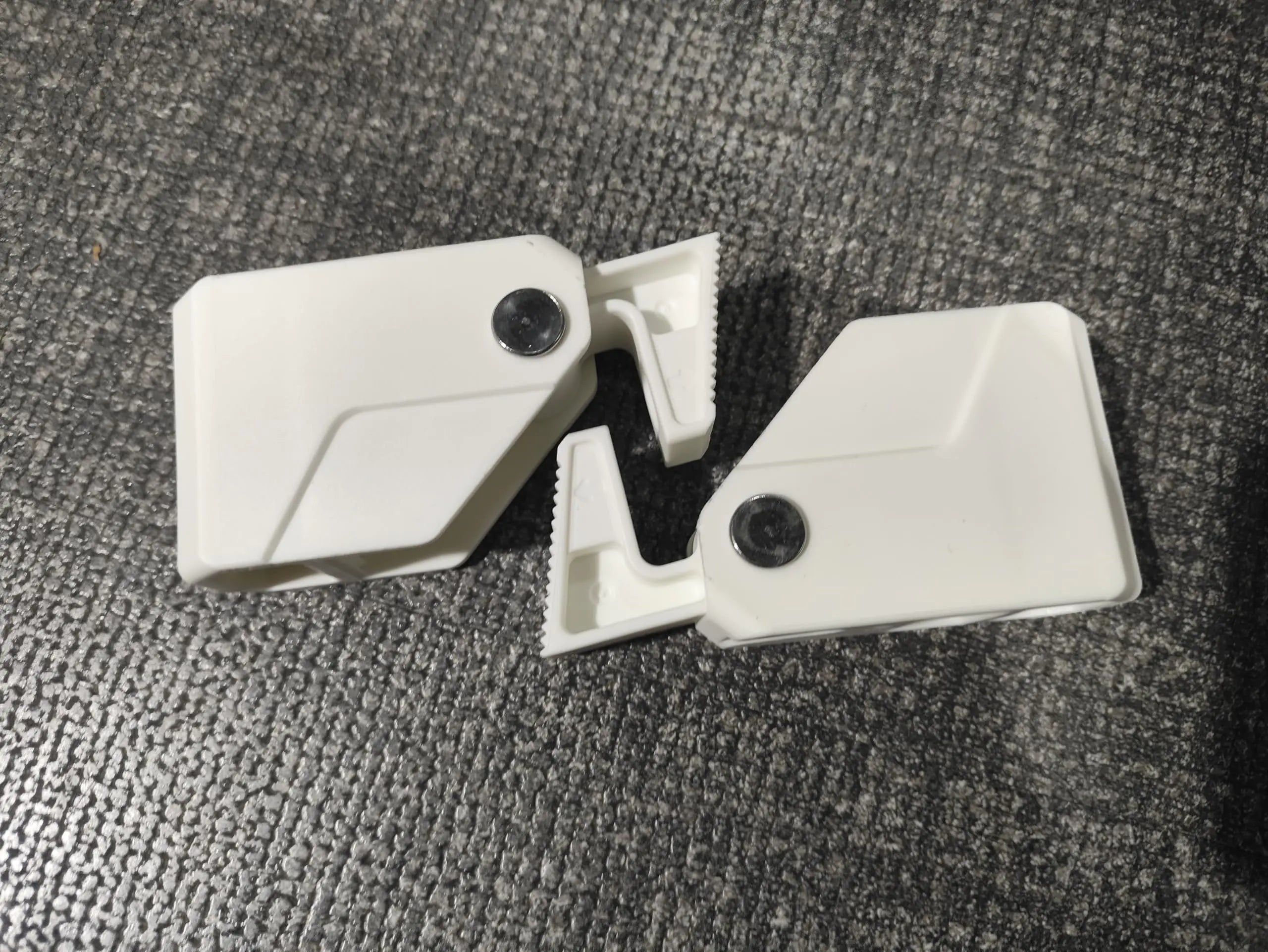 QuickSet Boat Fender Clips - Adjustable Docking Attachments