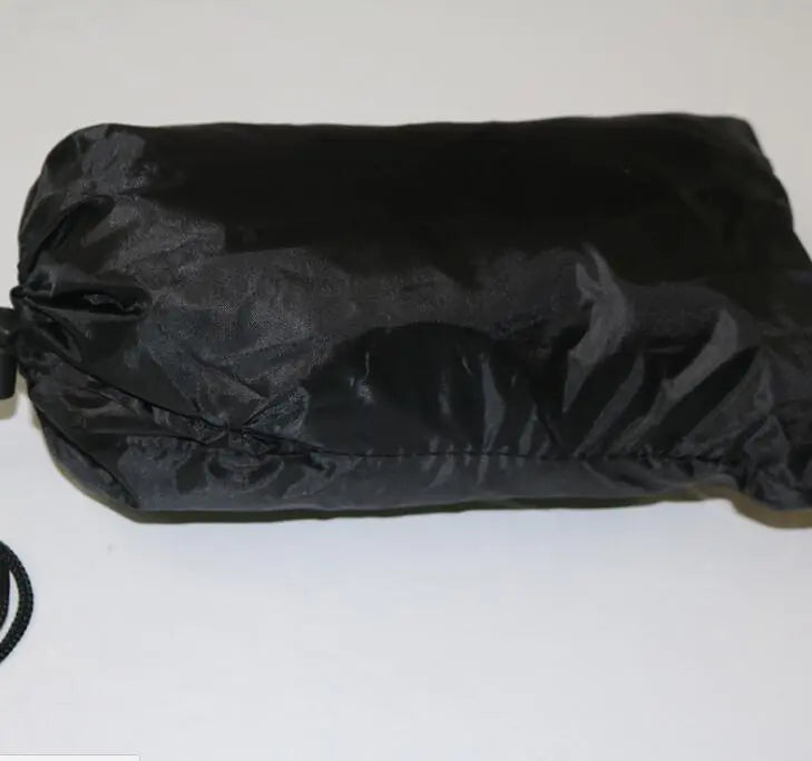 Parachute for airdrops from the sky