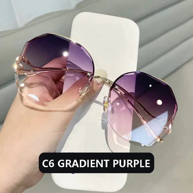 Fashion Gradient Pilot Sunglasses for Women UV400