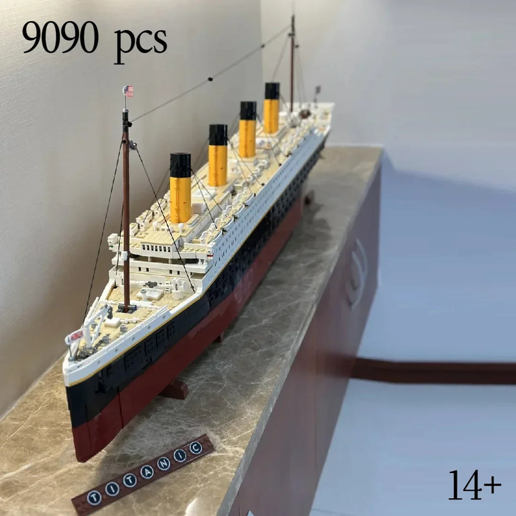 2025New 9090Pcs Large Cruise Boat Ship Model Home Decoration Diy Gift  Desktop ornament  Children's birthday gift