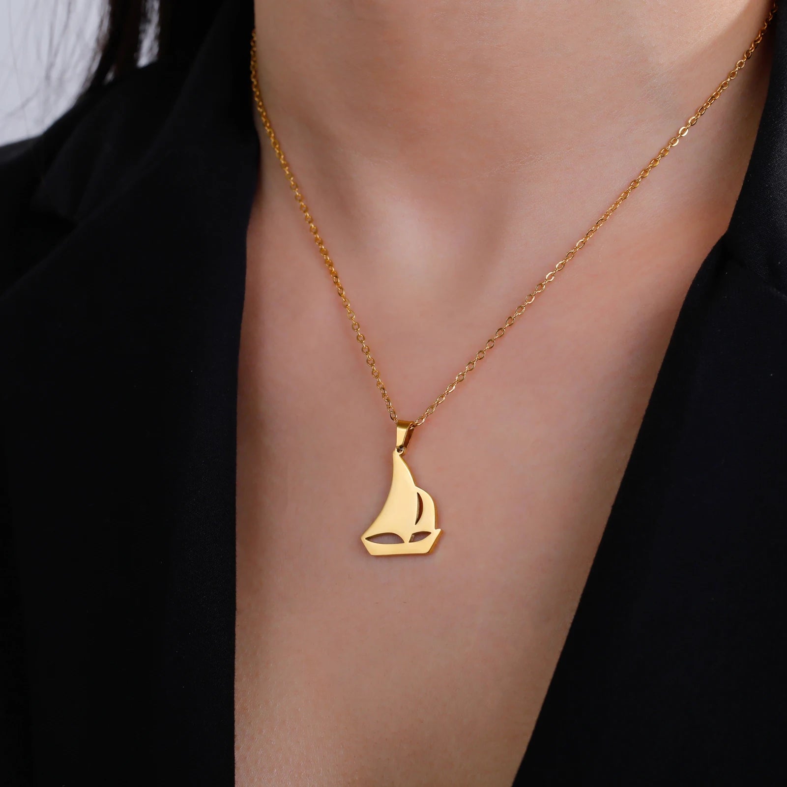 Sail Boat Necklace Ocean Sea Chain Sailor Ship Gift For Woman Men Pendant Gold Color Stainless Steel Fashion Trend Jewelry