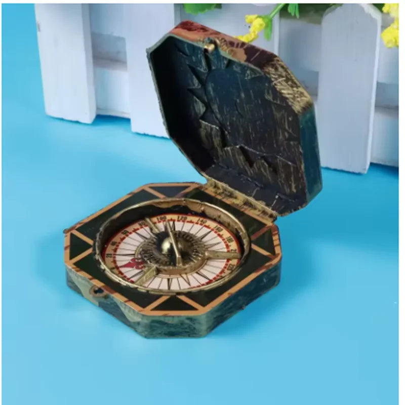 1pcs Vintage Pirate Captain Costume Toy Retro Nautical Compass Kids Cosplay Party Props Christmas Halloween Toy Children Gifts
