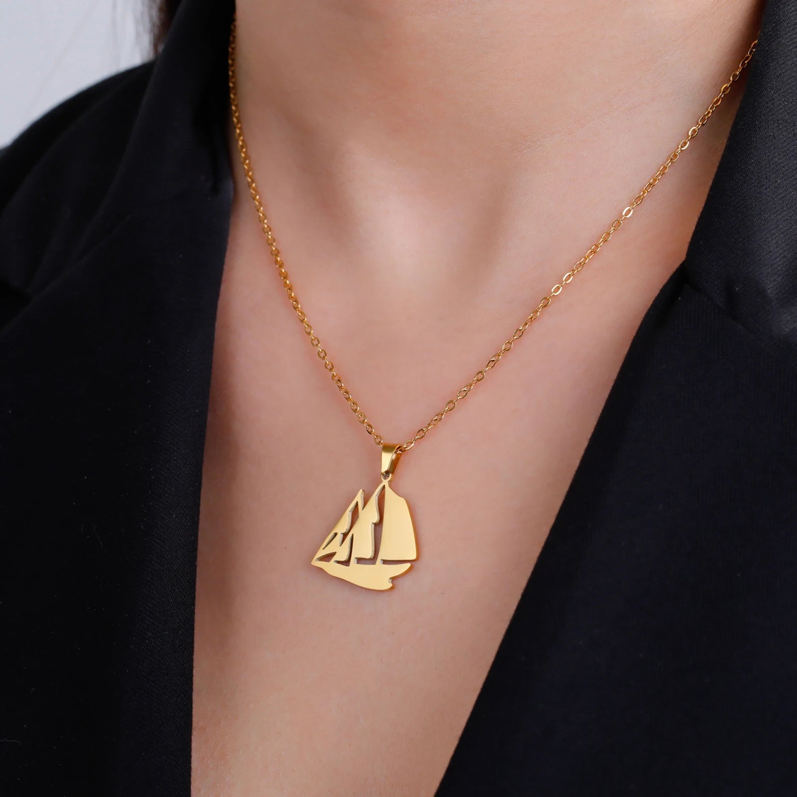 Sail Boat Necklace Ocean Sea Chain Sailor Ship Gift For Woman Men Pendant Gold Color Stainless Steel Fashion Trend Jewelry