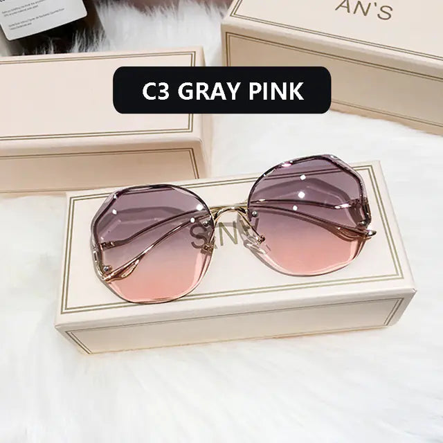 Fashion Gradient Pilot Sunglasses for Women UV400