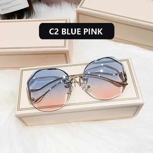 Fashion Gradient Pilot Sunglasses for Women UV400