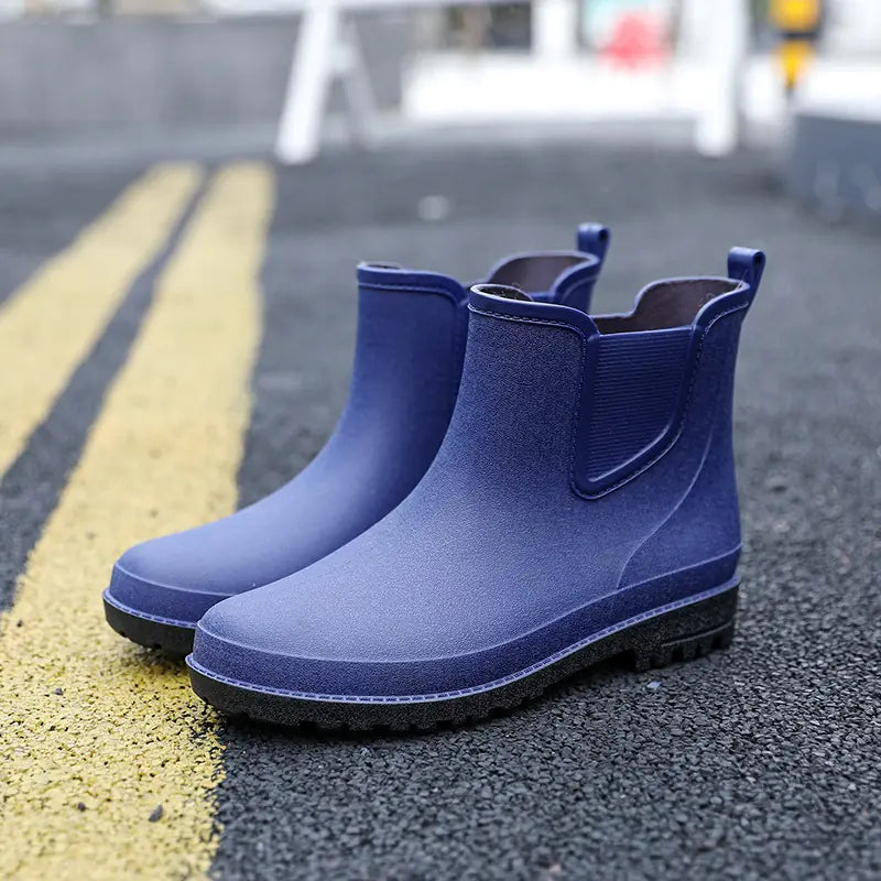 Men's Short Tube Water Shoes for Autumn and Winter